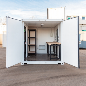 10 fods specialfremstillet værksted/kontorcontainer