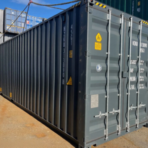 40′ HC-container (High Cube) – Maksimal kapacitet til fragt og opbevaring RAL 7016.