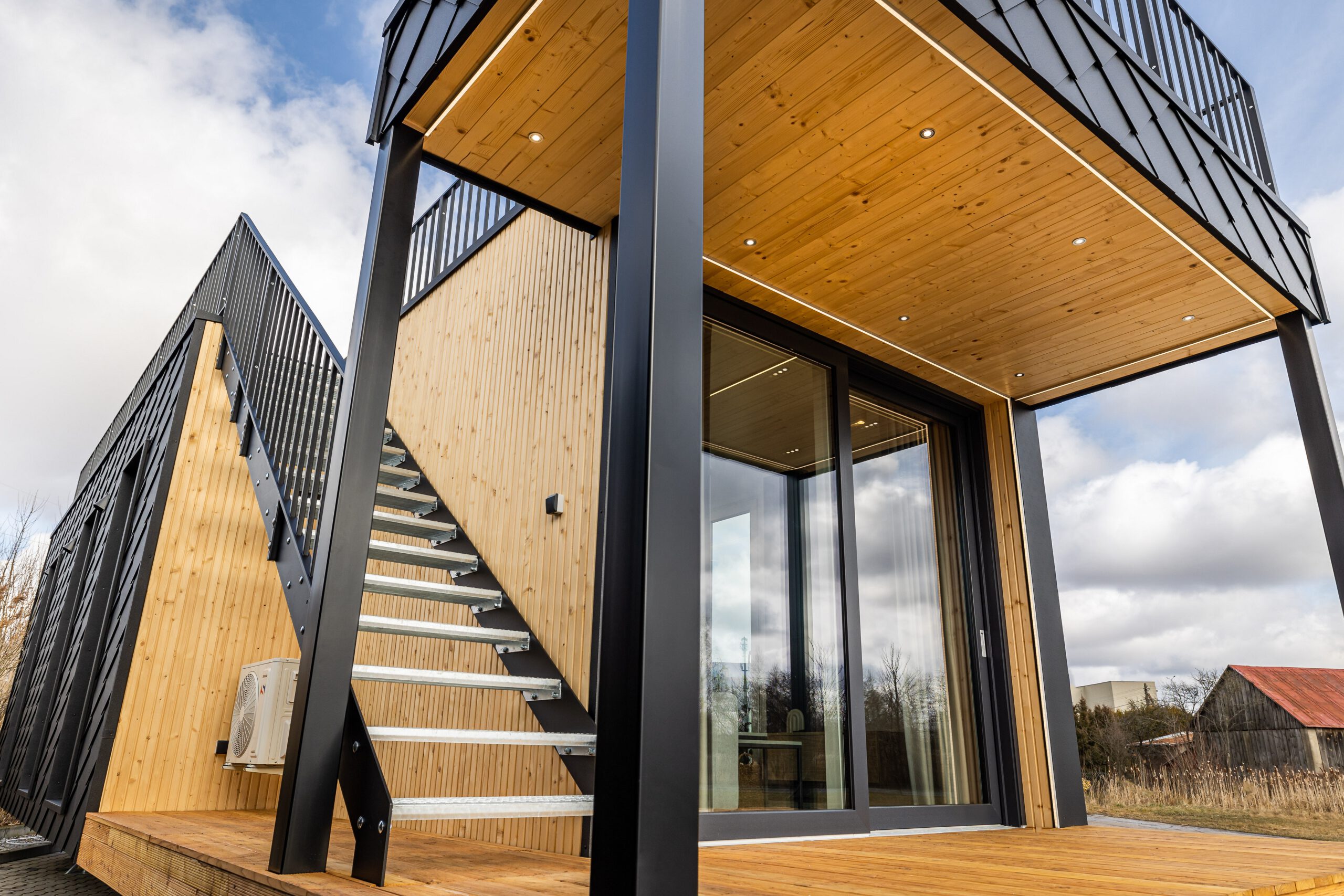 A-JB-Golden-Sky-aussen-2023-1-scaled