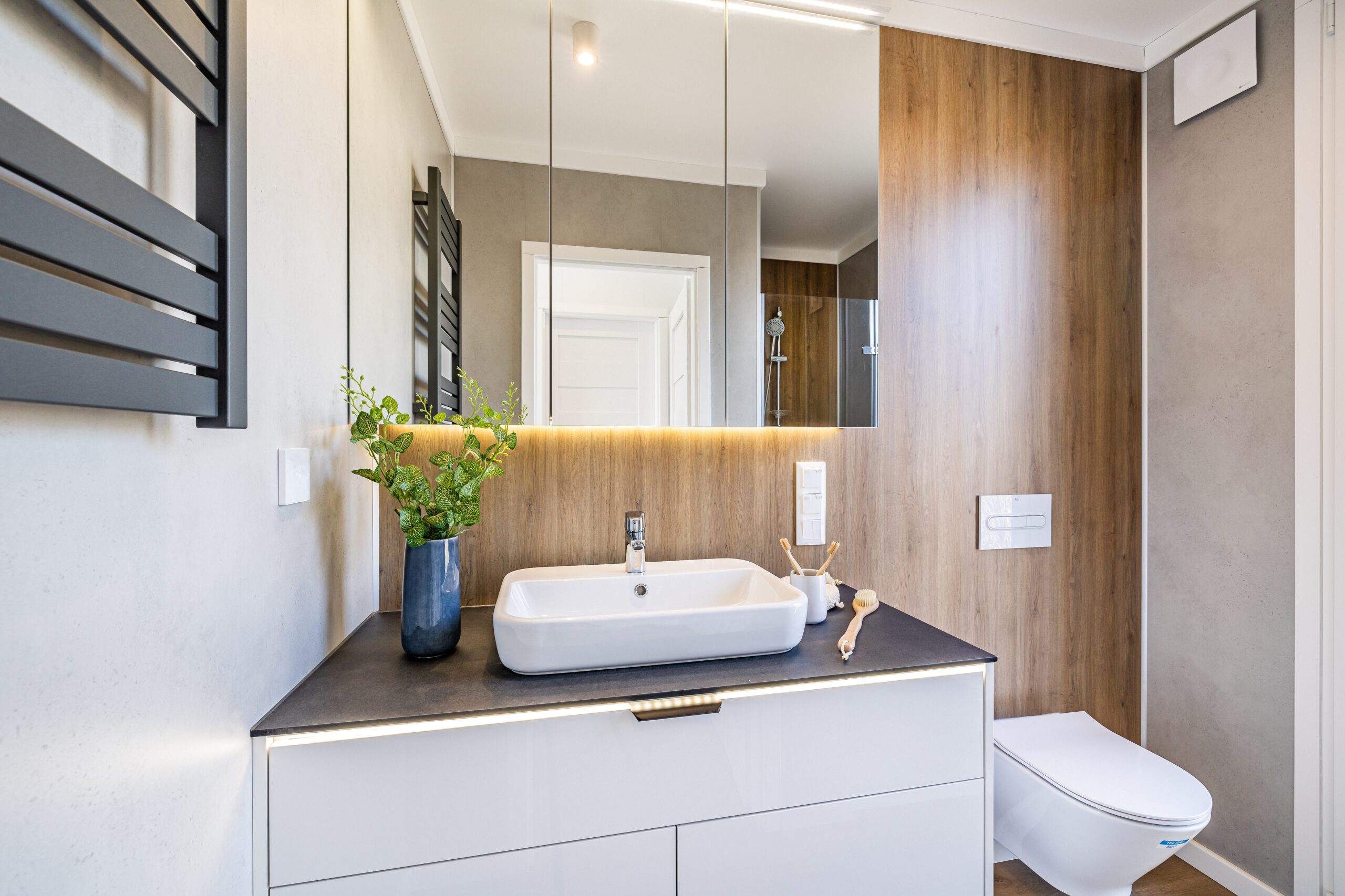 A-JB-Golden-Sky-innen-2023-1-scaled